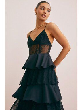WeWoreWhat Tiered Lace MIDI Dress Size 0 Silky Charmeuse Black Formal